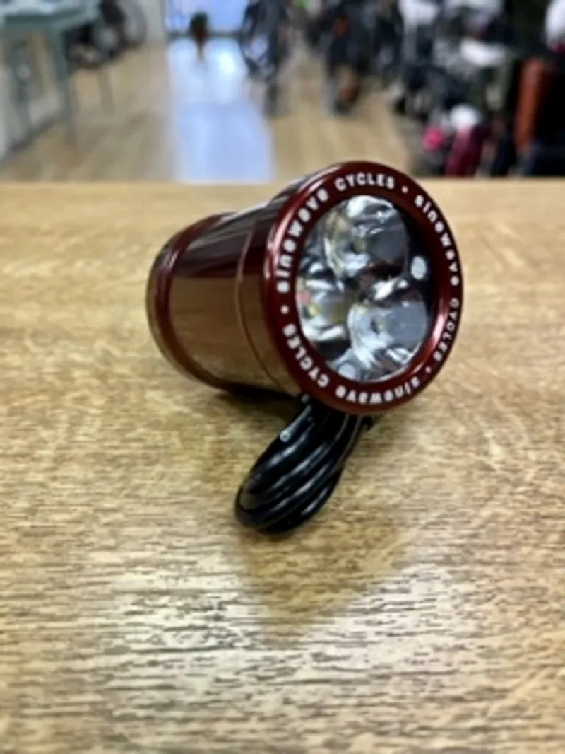 SINEWAVE* cycle beacon (brown)