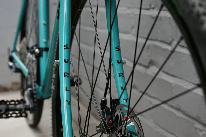 Surly Straggler Sora Bike 700c Chlorine Dream Blue-2