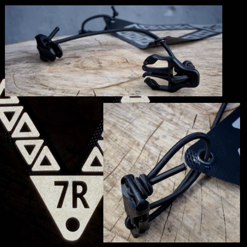 7R 7ROADS REFLECTIVE TRIANGLES SAFETY AMULET-1