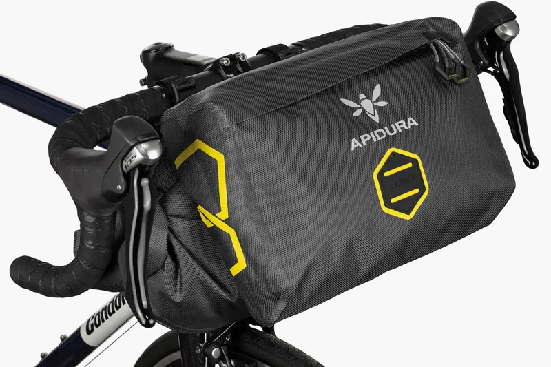 Apidura Expedition Accessory Pocket 4.5L-2