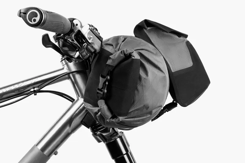 Apidura Backcountry Accessory Pocket 4L-1