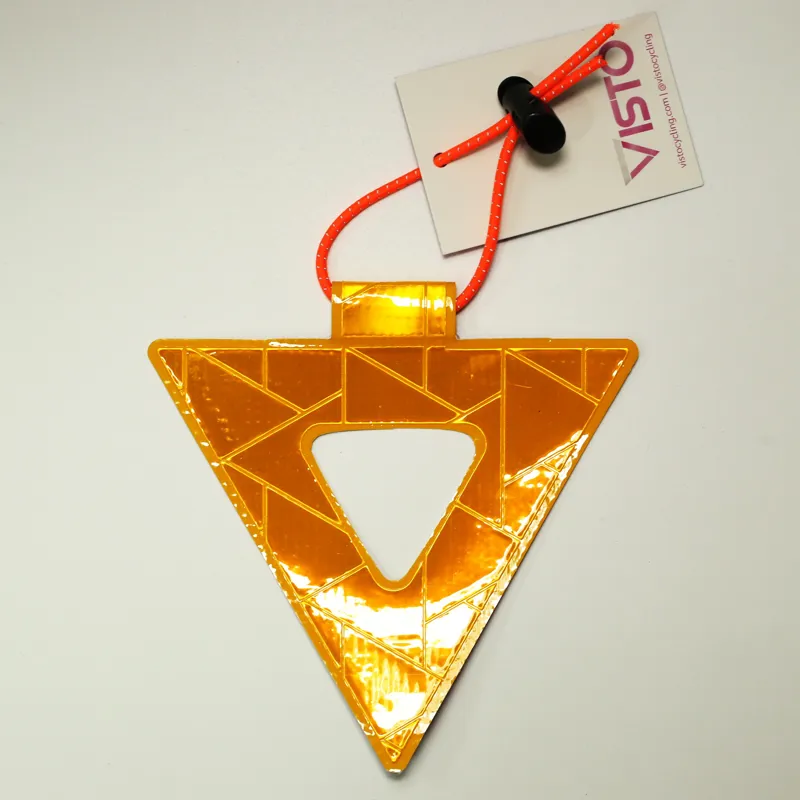 Visto Large Triangle-3