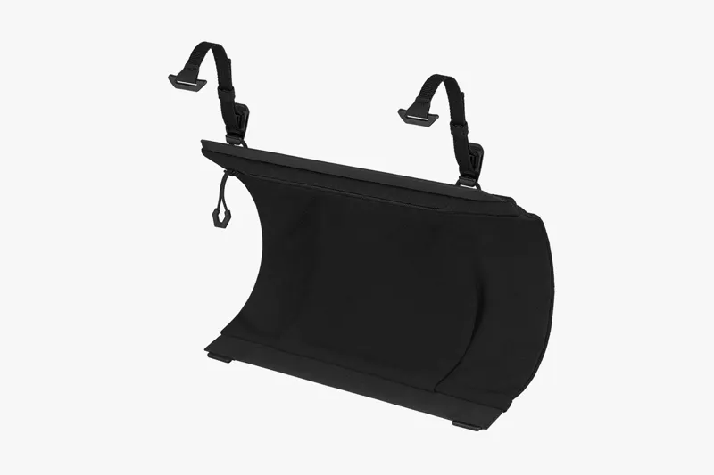 Apidura Expedition front cargo mesh 2026 Black-3