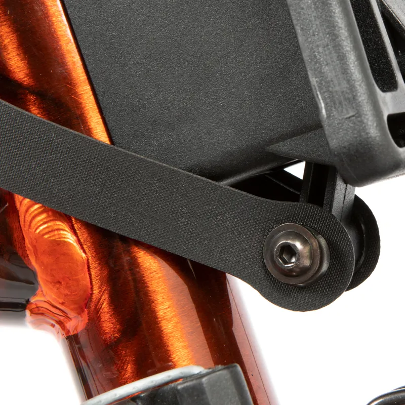 Restrap City Pull Tab for Brompton-2