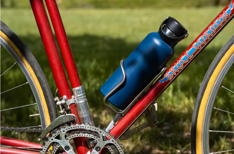 King Cage flat top titanium bottle cage-2