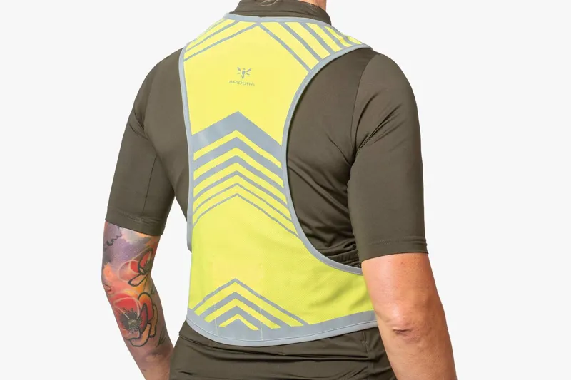 Apidura Packable visibility Vest-3