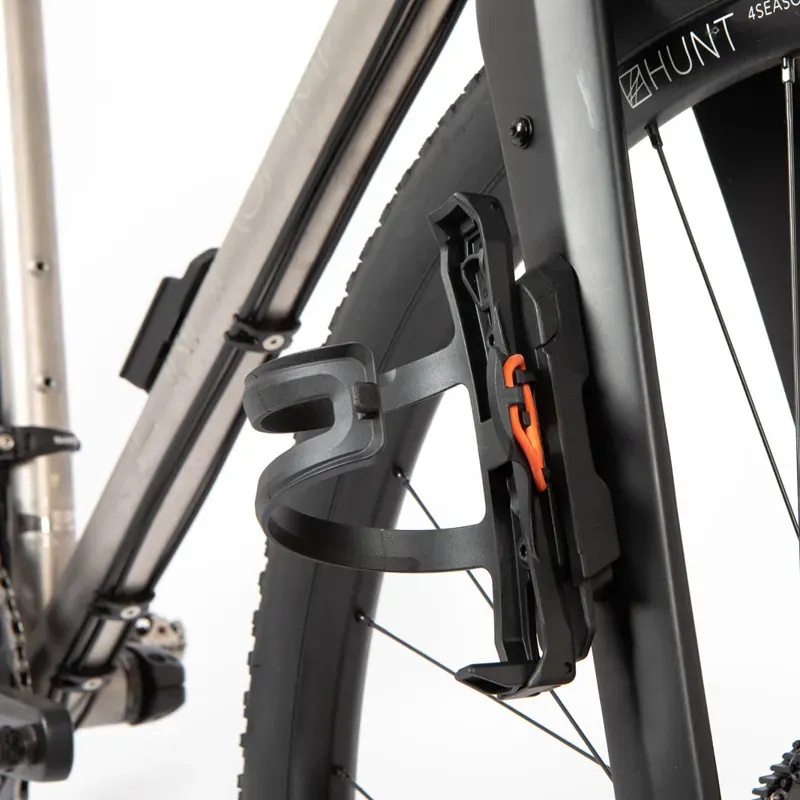 Restrap Switch Multi Mount in Black-6